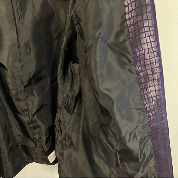 Susan Graver Style jacket size 1X faux reptile purple zip front fully lined - Picture 6 of 7